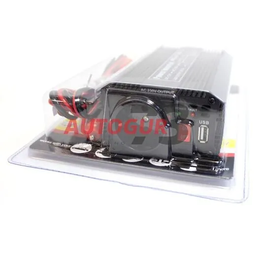 Инвертор (преобразователь) напряжения автомобильный 12/220V 400W RedBtr