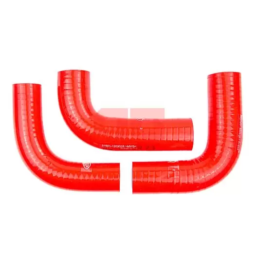 Патрубки радиатора силиконовые УАЗ 469, 3151, Хантер двигатель УМЗ 421 100 л/с красные (к-т 3 шт.)