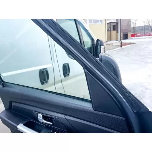 Уплотнитель передней двери УАЗ Патриот, Пикап с 2017 года дополнительный с клипсами ОАО УАЗ