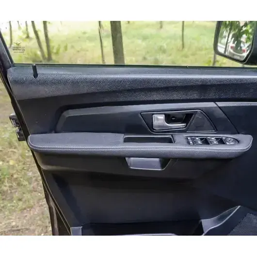 Накладка на подлокотник двери УАЗ 3163 Патриот черная экокожа (к-т 4 шт.) "Ralex"