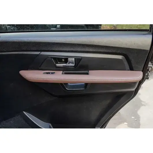 Накладка на подлокотник двери УАЗ 3163 Патриот коричневая экокожа (к-т 4 шт.) "Ralex"