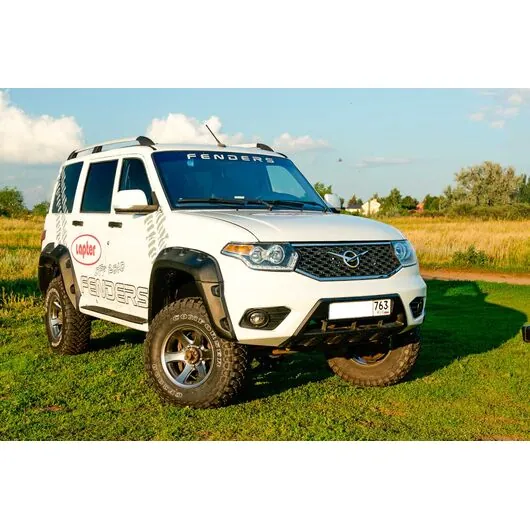 Расширители колесных арок УАЗ Патриот 2017+ с одним баком ТКУ3170R "Fenders"
