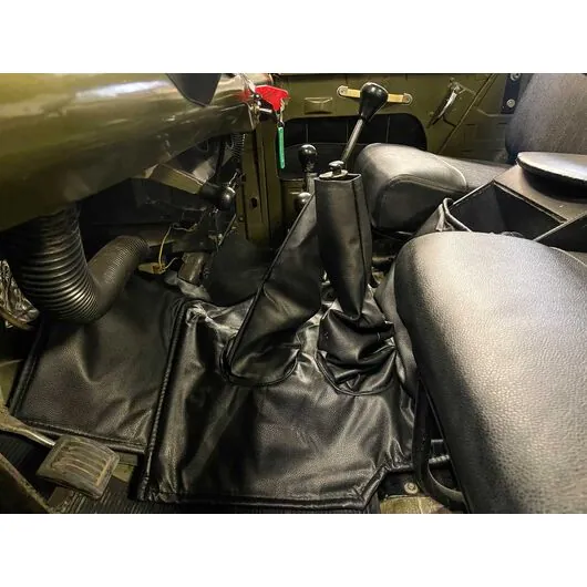 Утеплитель КПП и РК (коврик) под рычаги УАЗ 469, 3151 (поролон-ватин-винил/кожа) классик